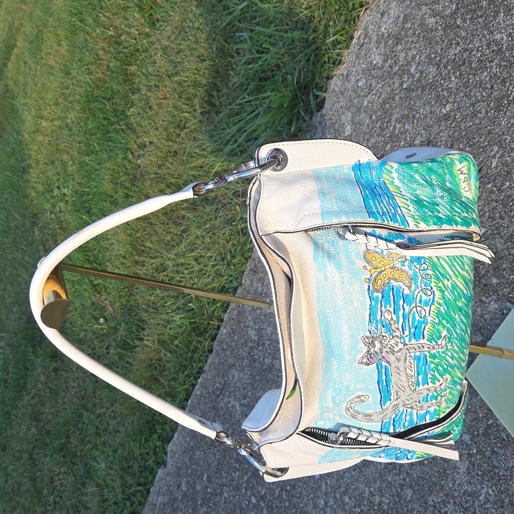 Handpainted White Leather Purse. Cat & Butterfly. Excellent Used Condition.